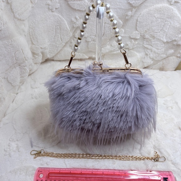 None Handbags - Lavender Faux Fur Handbag with Pearl Strap